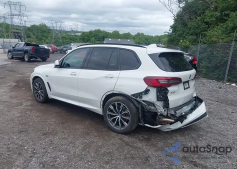 2022 BMW X5 Phev xDrive45E from USA, damaged, VIN 5UXTA6C07N9M99521